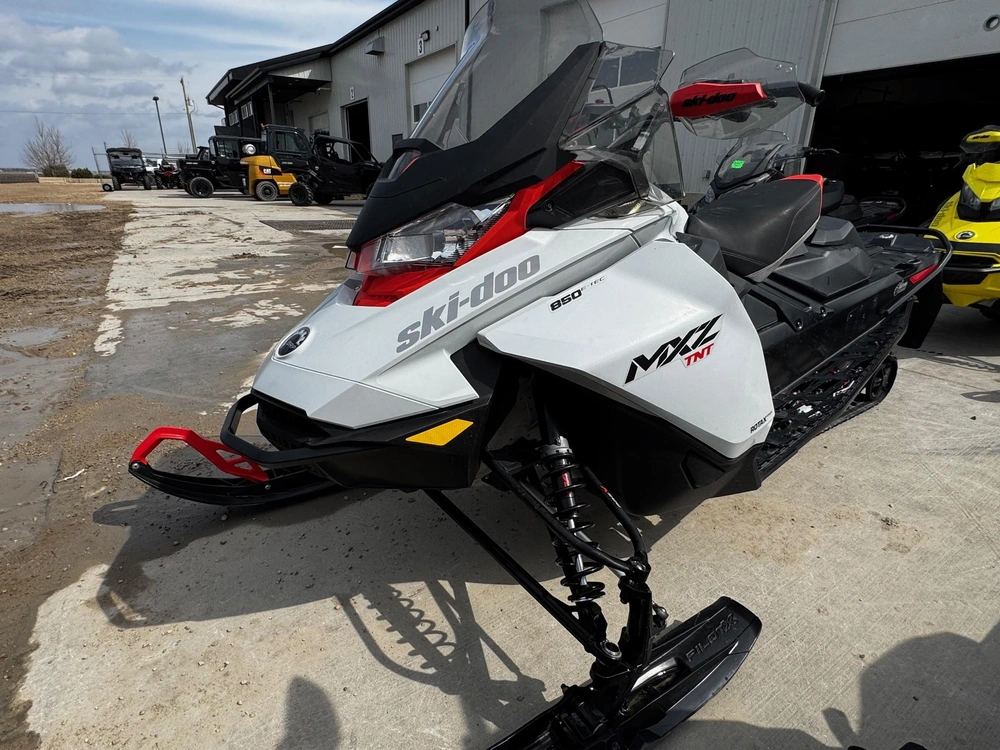 2022 Ski-doo Mxz Tnt 850 129" alt