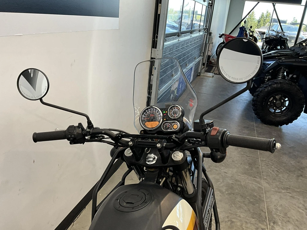 2019 Royal Enfield Himalayan alt