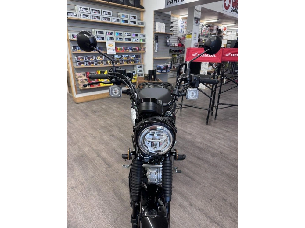 2026 Honda Trail 125 alt