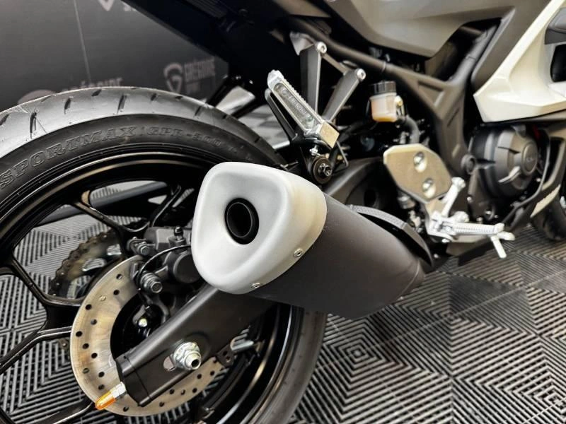 Yamaha Yzf-r3 70e Anniversaire 2026 alt