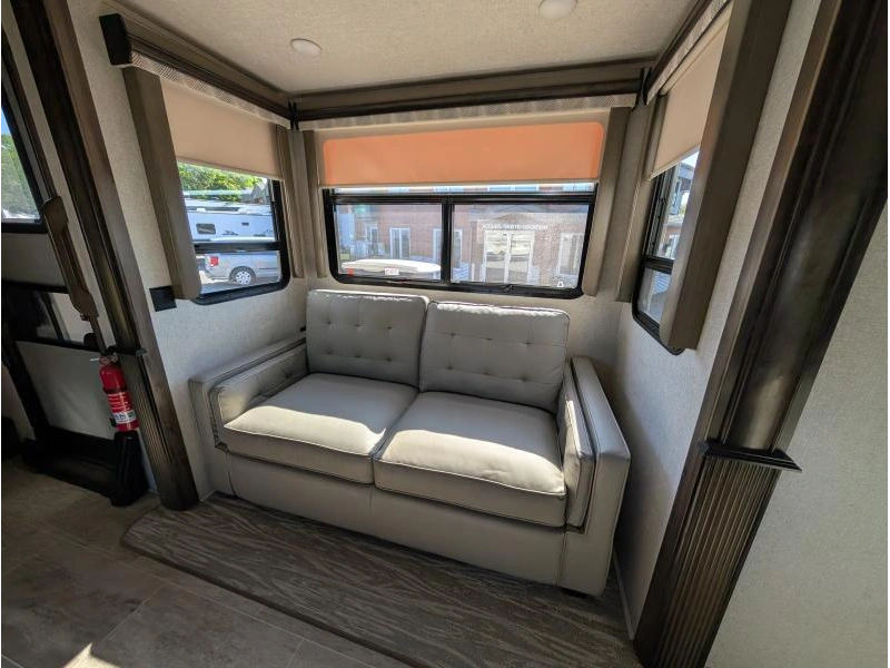 Keystone Rv Montana 3700lk 2019 alt