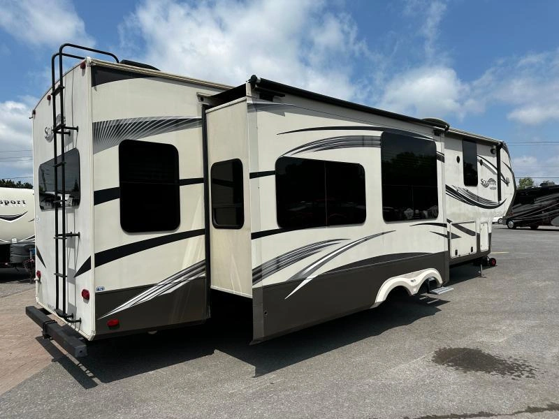 Grand Design Solitude 369rl 2015 alt