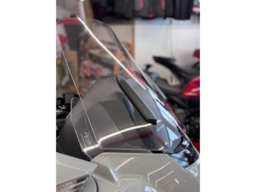 2026 Honda Gold Wing Tour alt