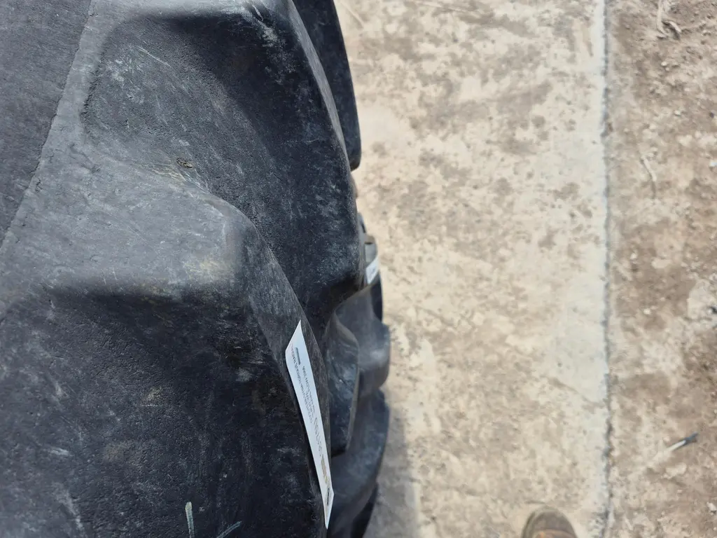 2021 GOODYEAR 18.4R42