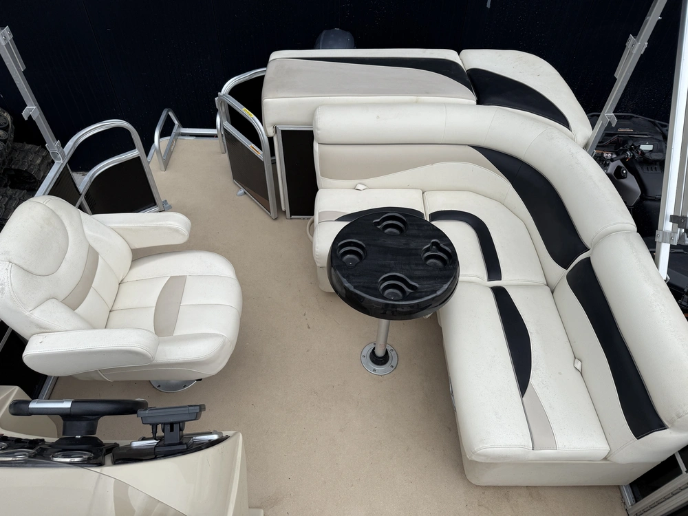 2014 Other Sweetwater 1880 W/50hp Yamaha Fourstroke alt