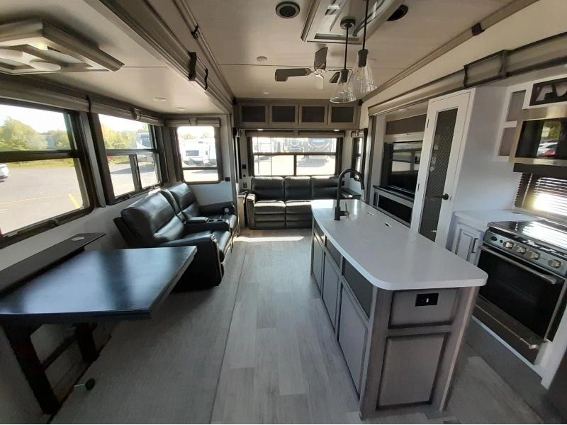 Keystone Rv Montana 3855br 2021 alt