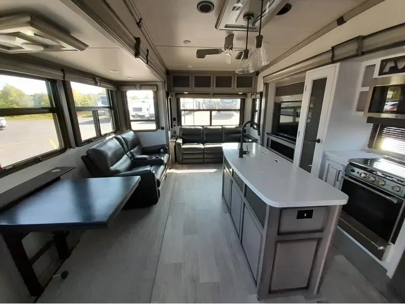2021 Keystone RV Montana