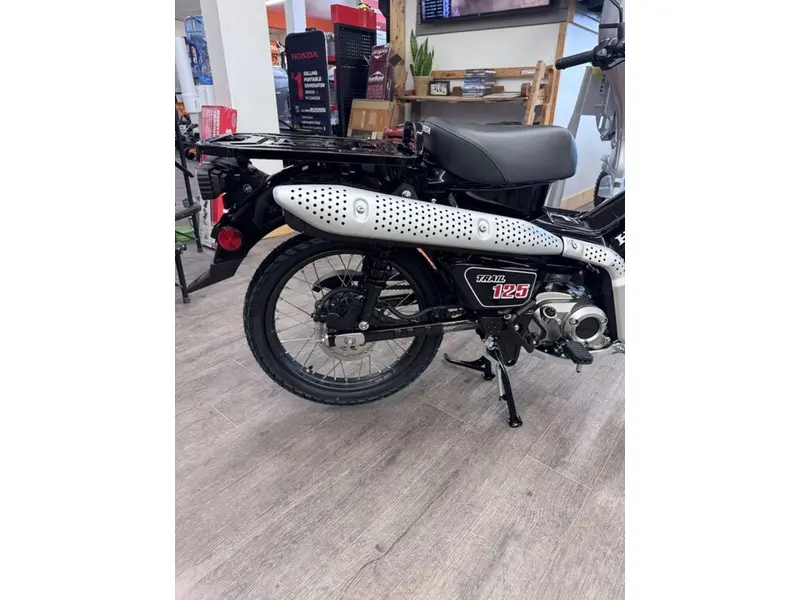 2026 Honda Trail 125 thumbnail 14