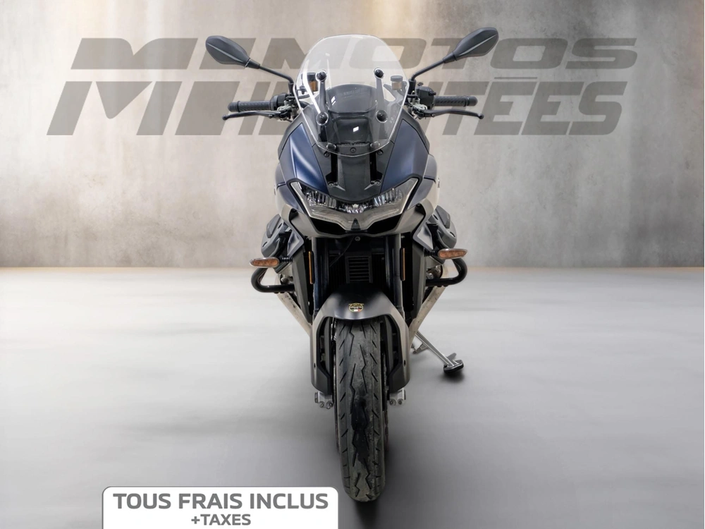 Moto Guzzi V100 Mandello 2025 alt