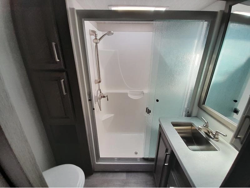 Keystone Rv Montana 3855br 2021 alt