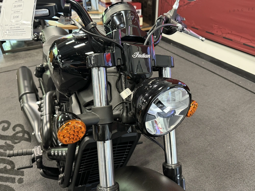 2026 Indian Motorcycle Scout Sixty Bobber alt