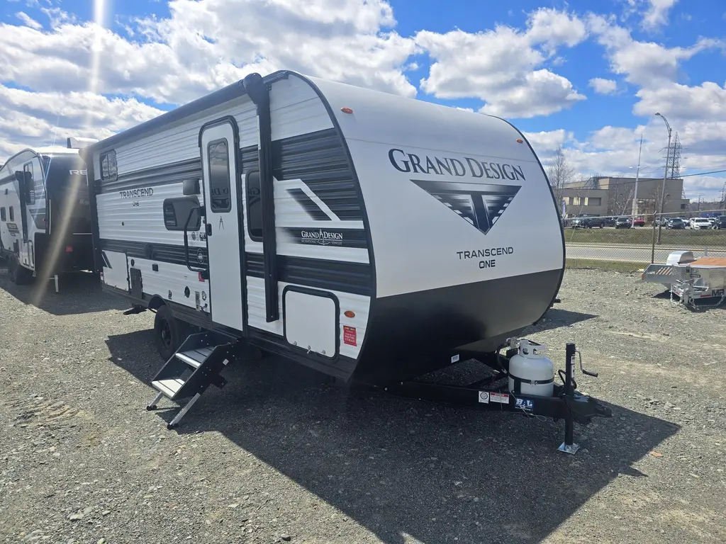 2026 Grand Design Transcend 161bh 