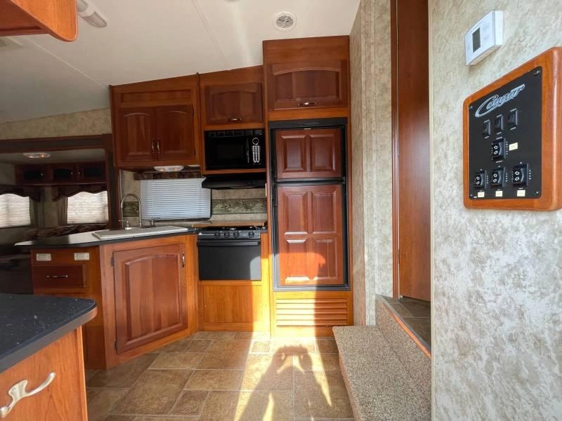 Keystone Rv Cougar 29res 2011 alt