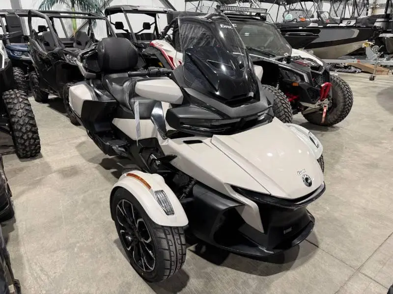 Can-Am RT Limited (SE6) 2020