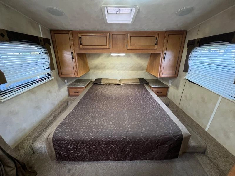2014 Palomino Puma 276rlss alt