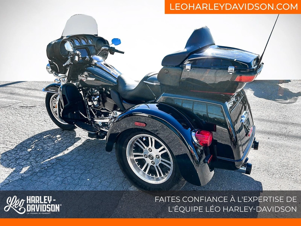 Harley-davidson Flhtcutg Tri Glide Ultra 2022 alt