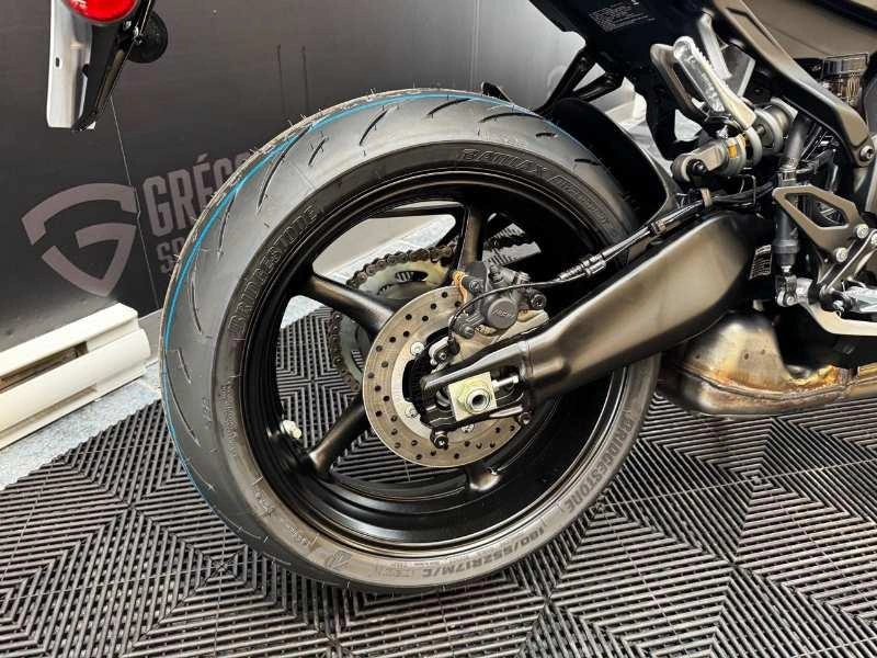2026 Yamaha Yzf-r9 70e Anniversaire alt