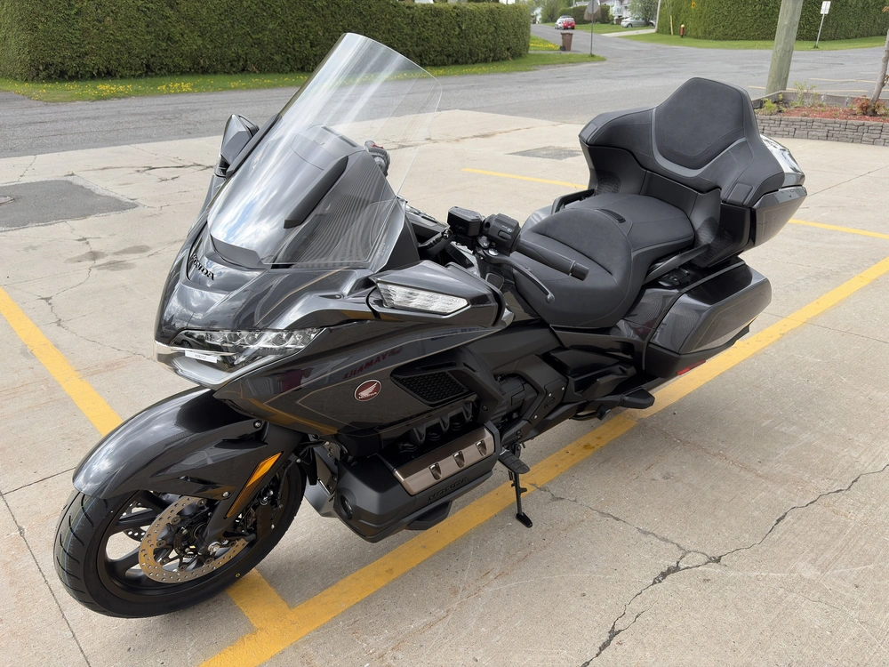 2026 Honda Gold Wing Tour alt