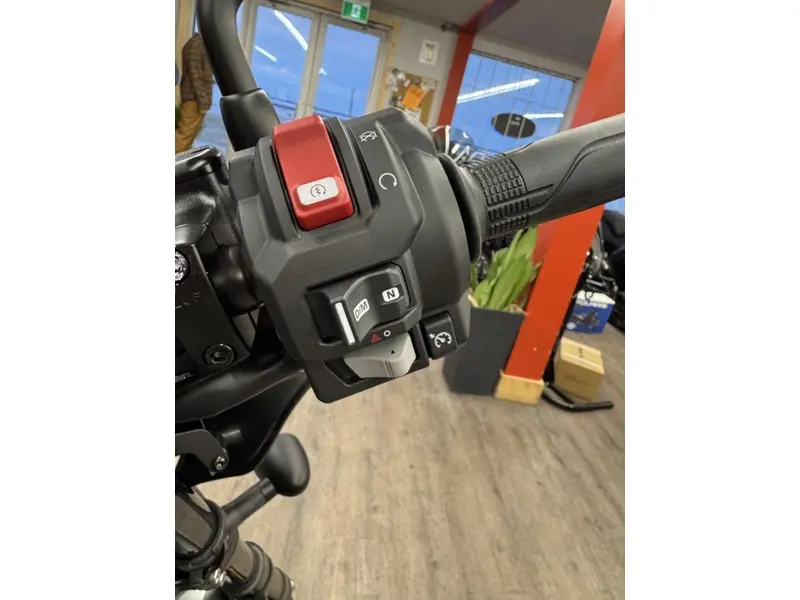 2026 Honda Rebel 1100 Touring DCT thumbnail 6