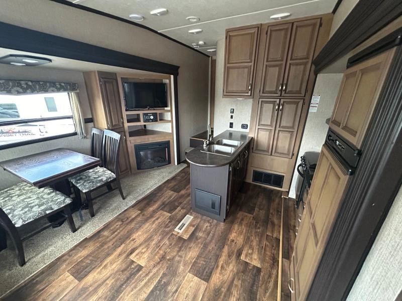 Crossroads Cruiser 25se 2017 alt