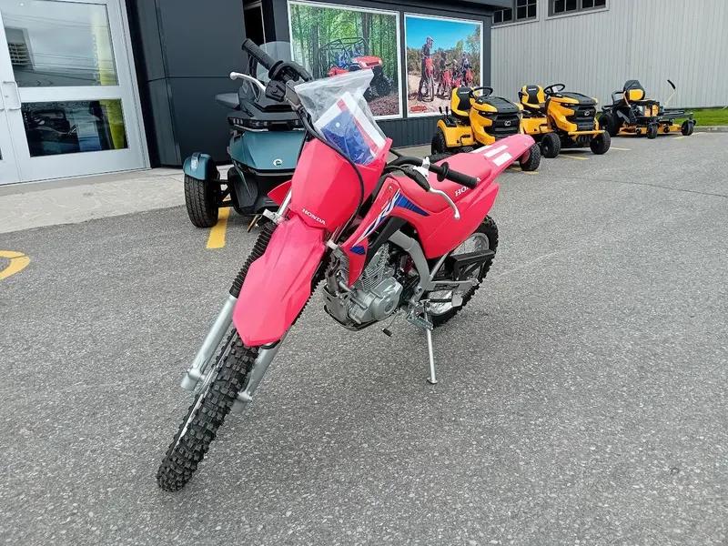 2023 Honda CRF125FB thumbnail 2