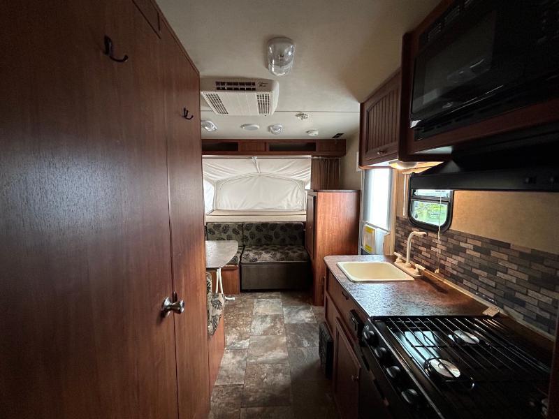 2014 Jayco Jay Feather thumbnail 9