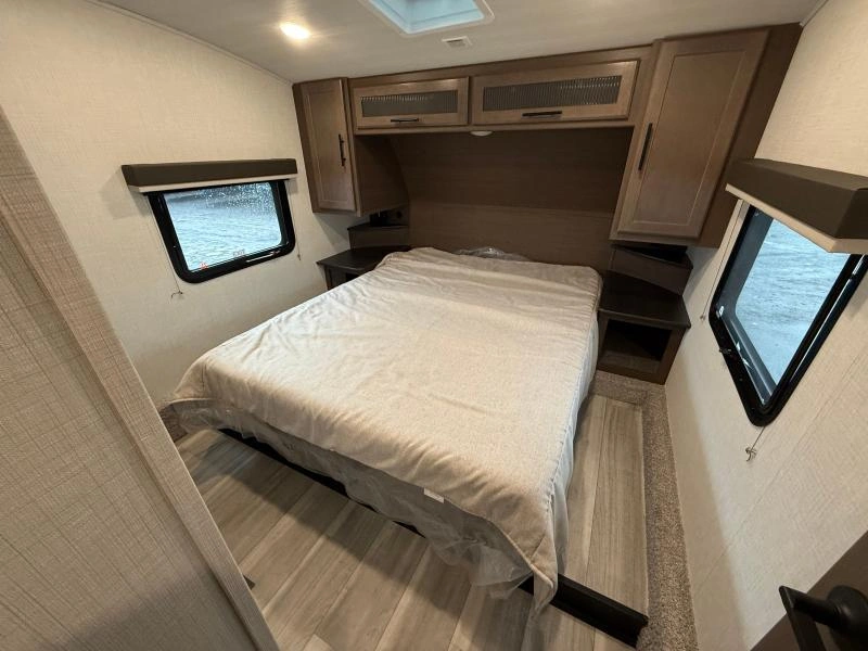 Keystone Rv Cougar 2400re 2026 alt