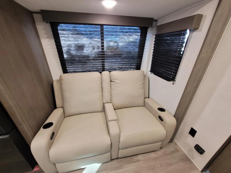 Grand Design Transcend 25mlx 2026 alt
