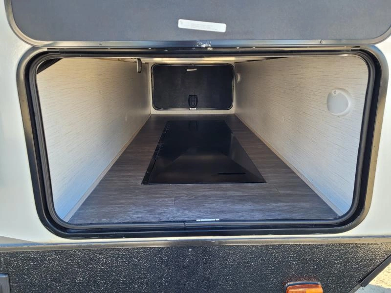 2022 Cruiser Rv Shadow Cruiser 239rb alt