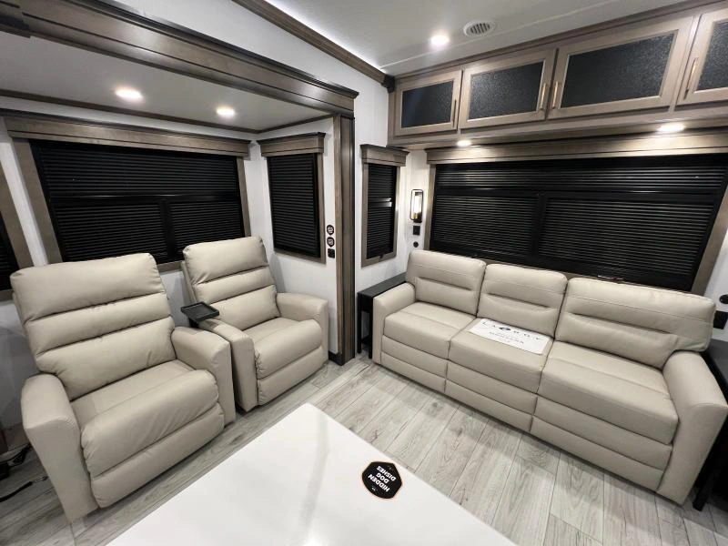Keystone Rv Montana 3231ck 2025 alt