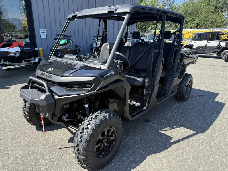 2026 Can-Am DEFENDER MAX XT HD11 WITH 10.25' INFOTAINMENT thumbnail 2