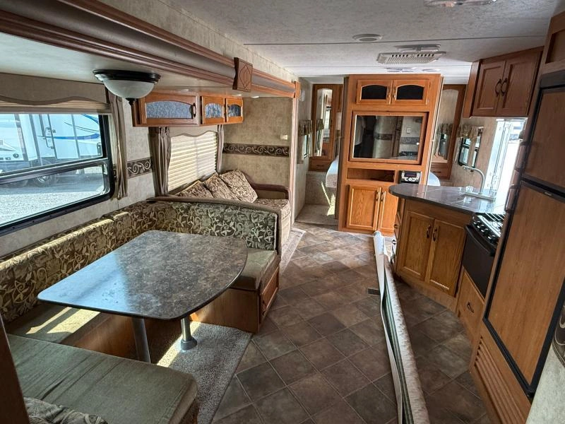 2012 Keystone Rv Sprinter 311bhs alt