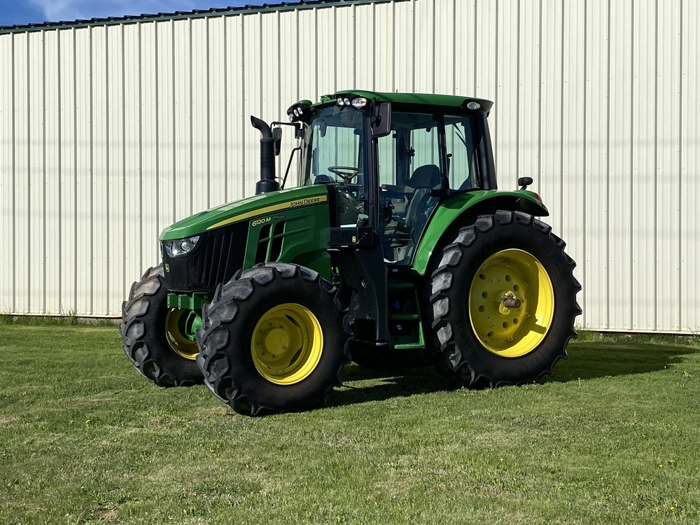 2025 John Deere 6120m alt