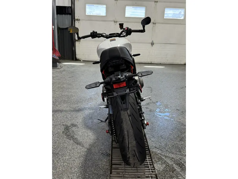 Yamaha XSR 900 2024