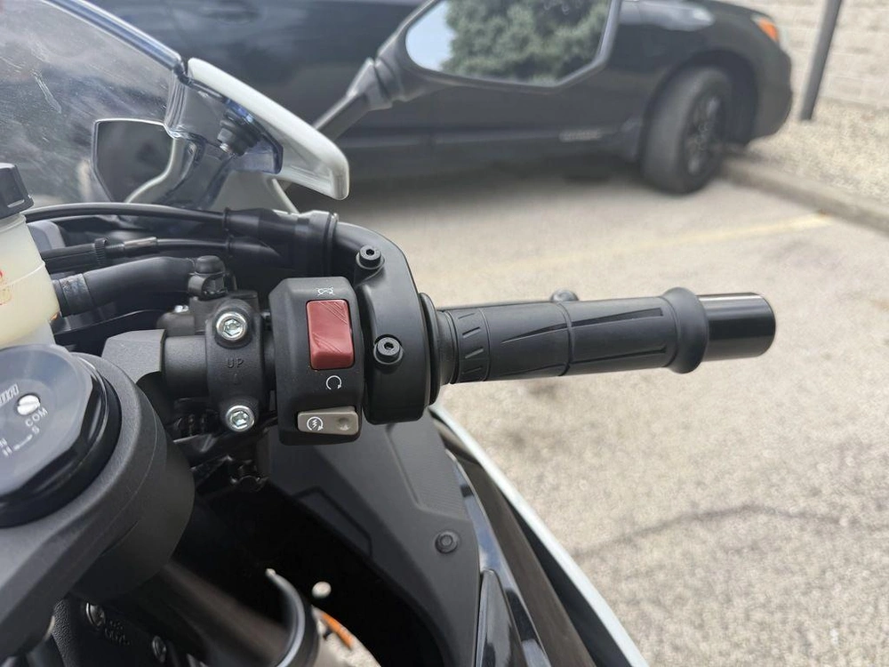 2026 Kawasaki Ninja® Zx™-6r alt