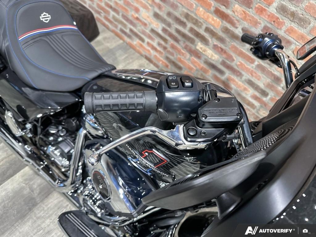 2026 Harley-Davidson STREET GLIDE thumbnail 16