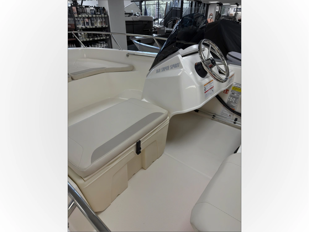 2026 Boston Whaler 160 Super Sport alt