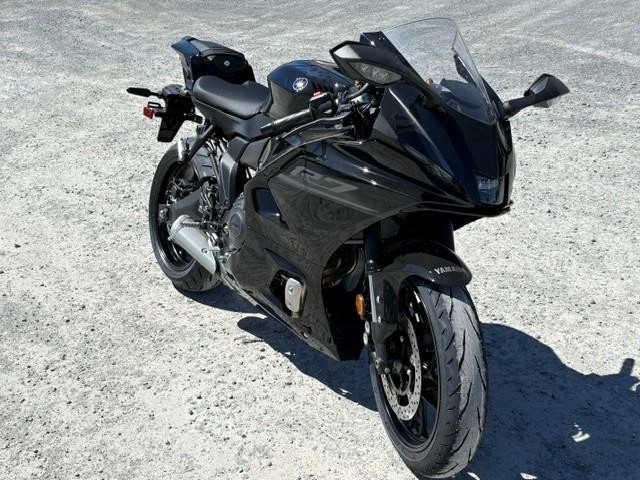 Yamaha Yzf R7 2026 alt