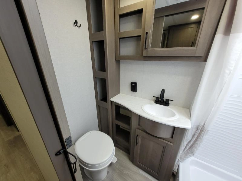 Grand Design Transcend 25mlx 2026 alt