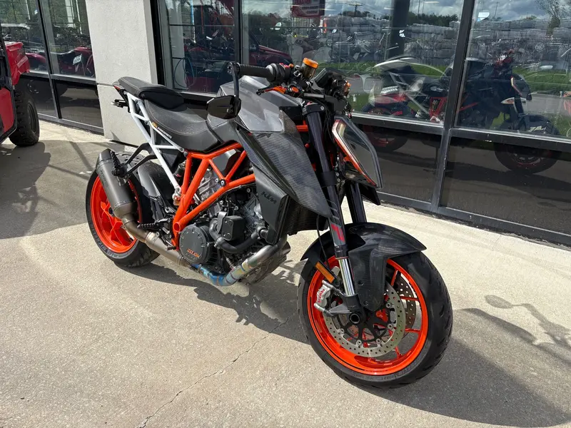 2018 KTM 1290 SUPER DUKE R 13800 KM thumbnail 2
