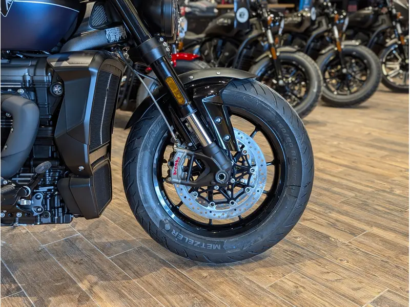 2025 Triumph Rocket 3 Storm GT // Matte Sapphire Black/Satin Pacific Blue thumbnail 4