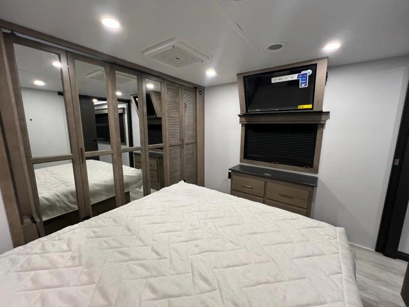 Keystone Rv Montana 3231ck 2025 alt