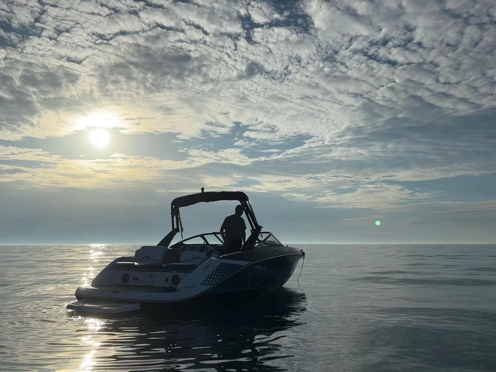2023 Scarab 215 Wake W/twin 300 Hp alt