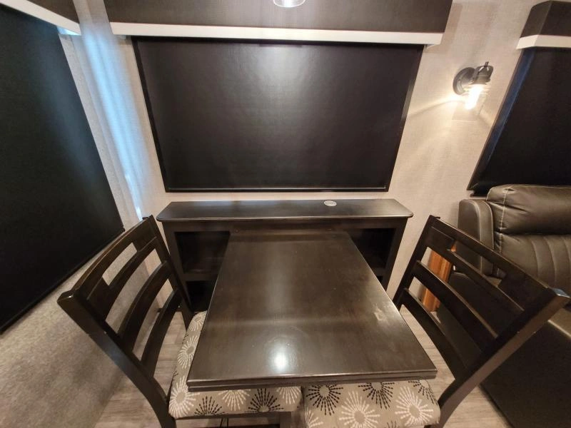 Jayco North Point 377rlbh 2022 alt