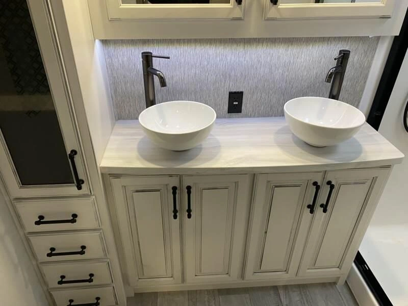 Keystone Rv Montana 3763bp 2022 alt