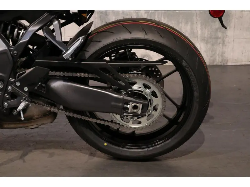 2025 Yamaha MT-09 (DEMO ENR.) thumbnail 8