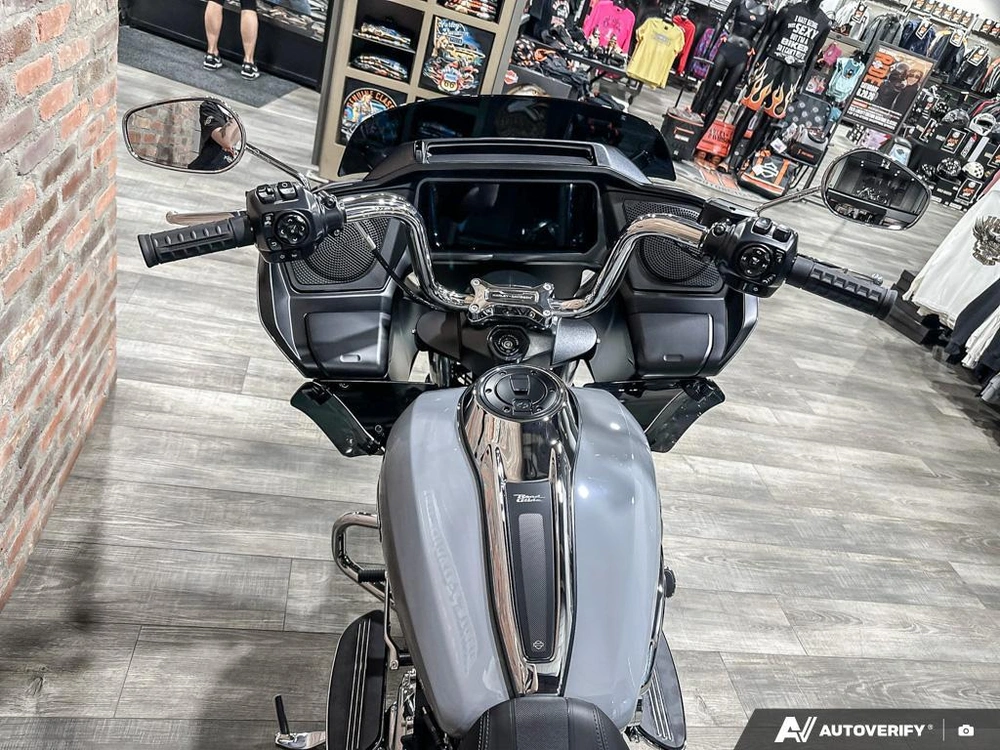 2026 Harley-davidson Road Glide alt