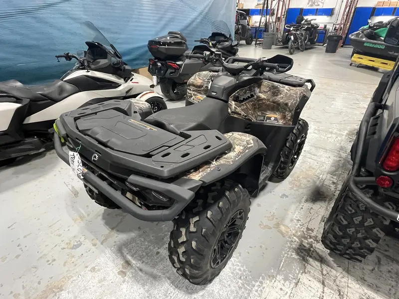 2025 Can-Am OUTLANDER 1000 XT thumbnail 7