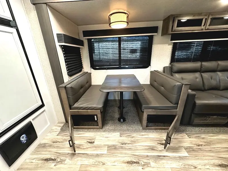 2022 Venture RV Sporttrek 272VRK thumbnail 18