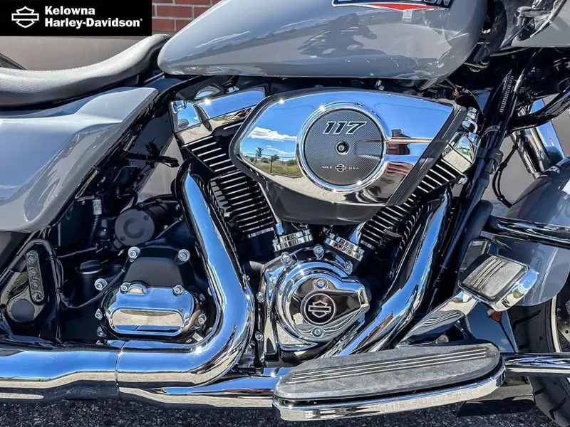 2026 Harley-Davidson FLTRX - Road Glide® thumbnail 11